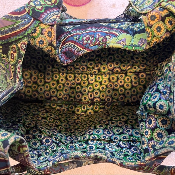 Vera Bradley Shoulder Bag - Picture 3 of 3